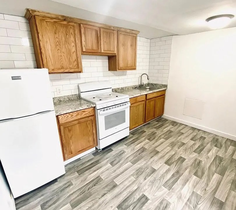 1038 State Avenue - 3